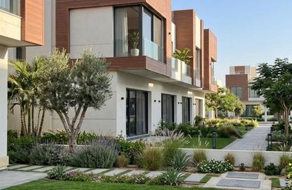 Townhouse - 4 Bedrooms - 4 Bathrooms for sale in Azzar 2 - 5th Settlement Compounds - The 5th Settlement - New Cairo City - Cairo