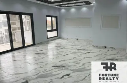 شقة - 3 غرف نوم - 3 حمامات للايجار في ايستاون - كمبوندات التجمع الخامس - التجمع الخامس - مدينة القاهرة الجديدة - القاهرة