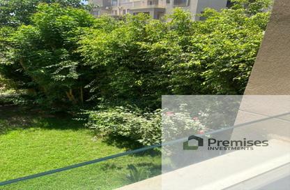 Villa - 2 Bedrooms - 2 Bathrooms for sale in Palm Hills Village Gate - South Investors Area - New Cairo City - Cairo