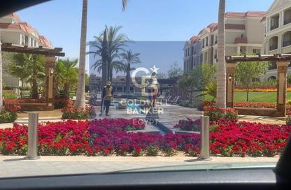 Apartment - 2 Bedrooms - 2 Bathrooms for sale in Regents Park - Al Andalus District - New Cairo City - Cairo