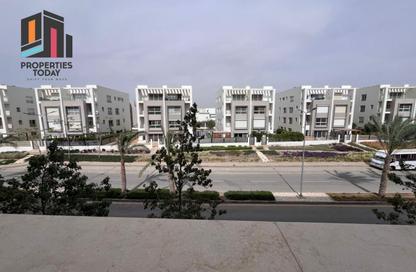 Apartment - 3 Bedrooms - 2 Bathrooms for rent in Park Corner - Hyde Park - New Cairo City - Cairo