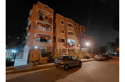 شقة - 3 غرف نوم - 1 حمام للبيع في شارع عبد الرحمن الرافعي - محلية 6 - الحي الاول - مدينة العبور - القليوبية