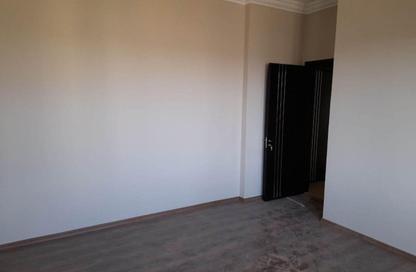 Apartment - 2 Bedrooms - 2 Bathrooms for sale in Palm Hills Village Gate - South Investors Area - New Cairo City - Cairo