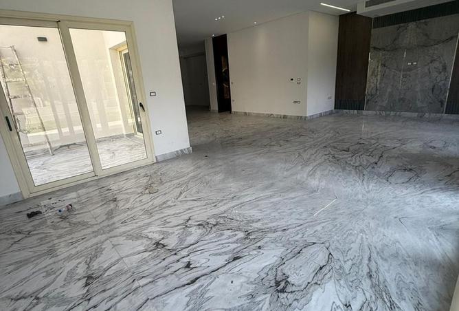 92971413 - Property Main Image