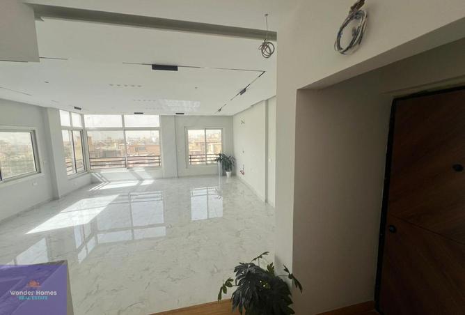 54504129 - صورة العقار 2