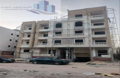 شقة - 3 غرف نوم - 3 حمامات للبيع في المجاورة الرابعة - المنطقة الخامسة - مدينة الشروق - القاهرة
