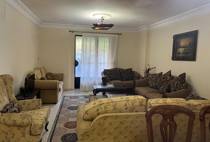 8402561 - Property Image 2