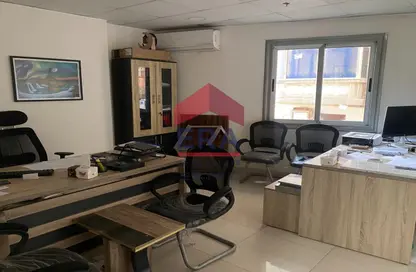 مساحات مكتبية - غرفة نوم - 1 حمام للايجار في شارع زهراء المعادى - دجلة - حي المعادي - القاهرة