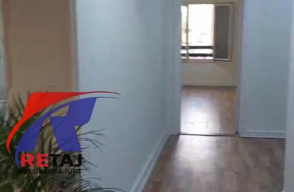 Apartment - 2 Bedrooms - 2 Bathrooms for sale in Hosny Othman St. - Al Sefarat District - Nasr City - Cairo