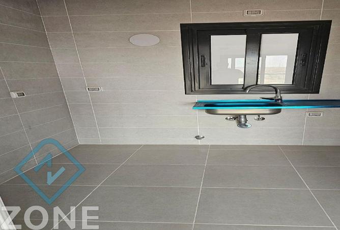 8433357 - Property Image 3