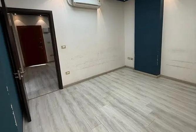 56991721 - Property Image 2