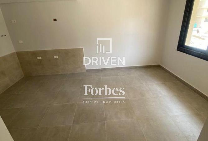 8432047 - Property Image 3