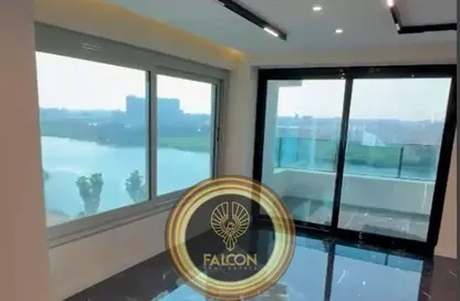 Apartment - 2 Bedrooms - 2 Bathrooms for sale in Cornish El Nile St. - Maadi - Hay El Maadi - Cairo