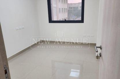 Clinic - Studio - 1 Bathroom for sale in El Yasmeen 1 - El Yasmeen - New Cairo City - Cairo