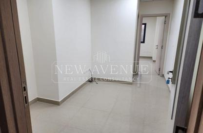 Clinic - Studio - 1 Bathroom for sale in El Yasmeen 1 - El Yasmeen - New Cairo City - Cairo