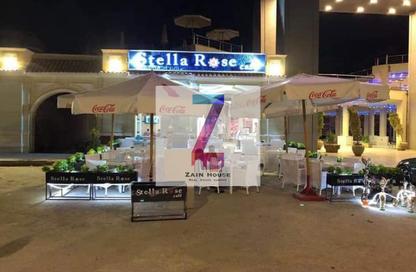 Cafeteria - Studio - 2 Bathrooms for sale in Stella Marina - Al Alamein - North Coast