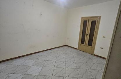 Apartment - 2 Bedrooms - 1 Bathroom for rent in 2nd District East - Shorouk City - Cairo