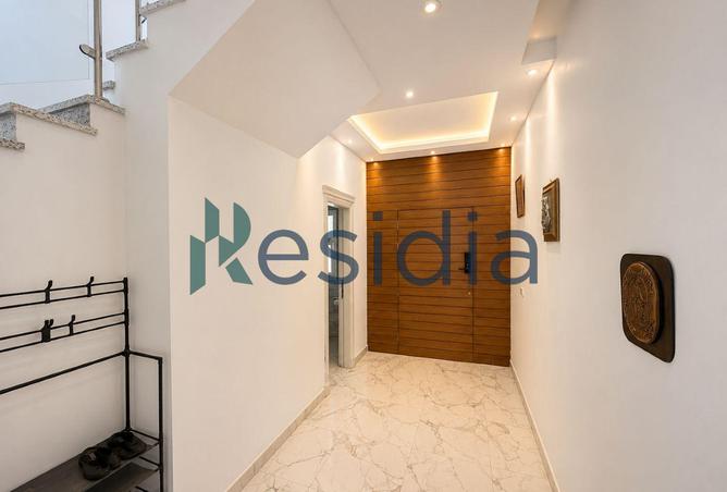 100636915 - Property Image 3