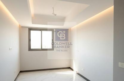 Apartment - 3 Bedrooms - 3 Bathrooms for sale in V Residences - New Cairo City - Cairo