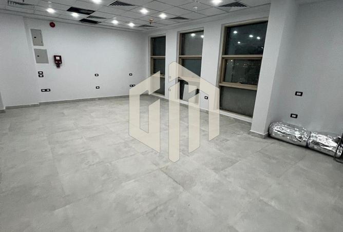 8703299 - صورة العقار 2