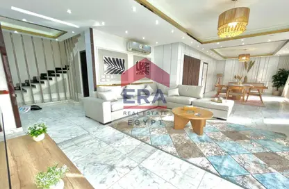 (بنتهاوس  (روف - 4 غرف نوم - 4 حمامات للايجار في ايستاون - كمبوندات التجمع الخامس - التجمع الخامس - مدينة القاهرة الجديدة - القاهرة