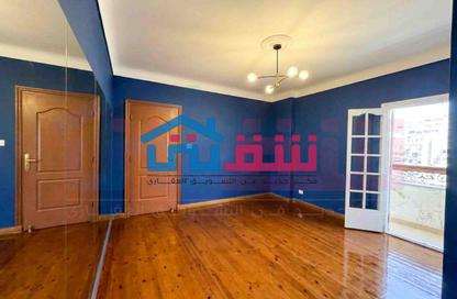 Apartment - 3 - 2 for sale in Abdel Salam Aref St. - Laurent - Hay Sharq - Alexandria Apartment - 3 - 2 for sale in Abdel Salam Aref St. - Laurent - Hay Sharq - Alexandria