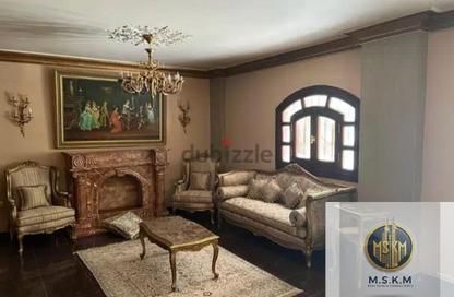 دوبلكس - 4 غرف نوم - 4 حمامات للبيع في شارع اخناتون - الحي الخامس - التجمع الخامس - مدينة القاهرة الجديدة - القاهرة