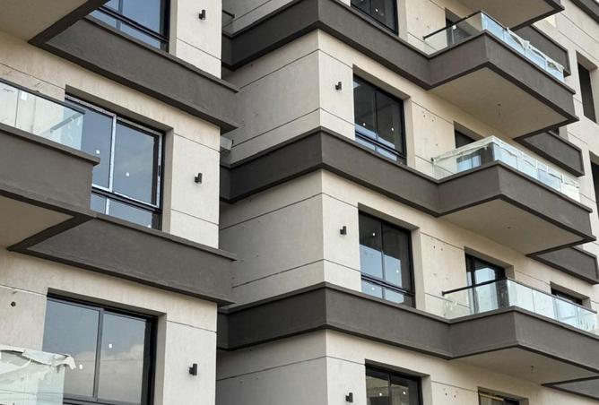 97443044 - Property Image 2