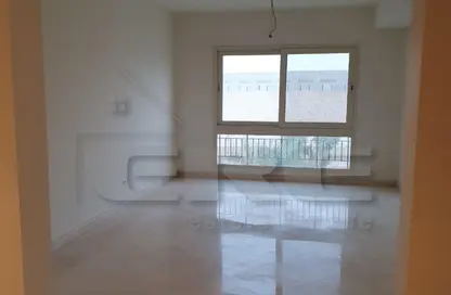 دوبلكس - 3 غرف نوم - 3 حمامات للبيع في سيراس - اب تاون كايرو - المقطم - القاهرة