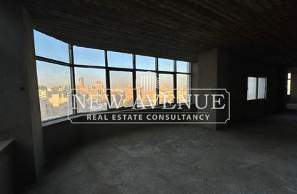 Office Space - 4 Bedrooms - 1 Bathroom for sale in Al Batal Ahmed Abd El Aziz St. - Mohandessin - Giza