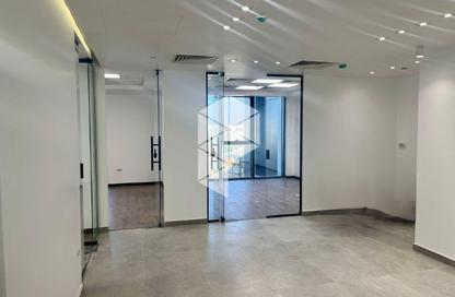 Office Space - Studio - 2 Bathrooms for rent in Hyde Park Business District Mall - South Teseen St. - The 5th Settlement - New Cairo City - Cairo