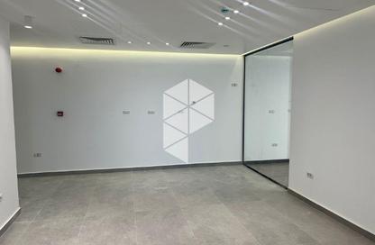 Office Space - Studio - 2 Bathrooms for rent in Hyde Park Business District Mall - South Teseen St. - The 5th Settlement - New Cairo City - Cairo