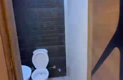 شقة - 3 غرف نوم - 2 حمامات للبيع في شارع اسراء المعلمين - المهندسين - الجيزة