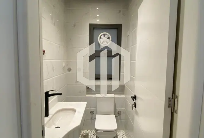 112970399 - Property Image 2