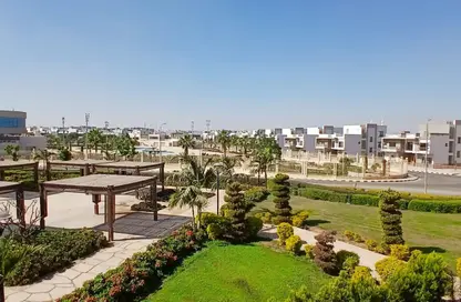 شقة - 3 غرف نوم - 3 حمامات للبيع في مدينة وصال - كمبوندات الشروق - مدينة الشروق - القاهرة