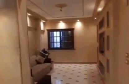 Apartment - 3 Bedrooms - 1 Bathroom for sale in Al Sheikh Ahmed Elsawy St. - 6th Zone - Nasr City - Cairo