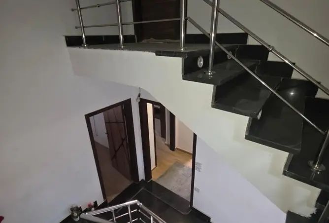 90998603 - Property Image 2