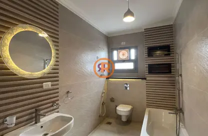 شقة - 3 غرف نوم - 2 حمامات للايجار في وان قطامية - كمبوندات القطامية - القطامية - مدينة القاهرة الجديدة - القاهرة