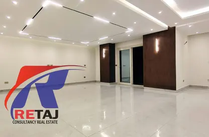 Apartment - 4 Bedrooms - 3 Bathrooms for sale in Abbas Al Akkad St. - 1st Zone - Nasr City - Cairo