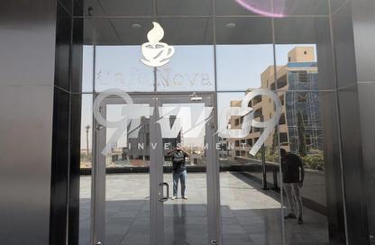 محل تجاري - استوديو للايجار في حى اسكان الجامعه الامريكية - كمبوندات التجمع الخامس - التجمع الخامس - مدينة القاهرة الجديدة - القاهرة