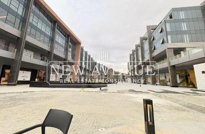 Clinic - 1 Bedroom - 1 Bathroom for sale in Three Sixty - 5th Settlement Compounds - The 5th Settlement - New Cairo City - Cairo