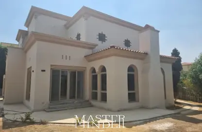 Villa - 4 Bedrooms - 4 Bathrooms for sale in Celesta Hills - Uptown Cairo - Mokattam - Cairo