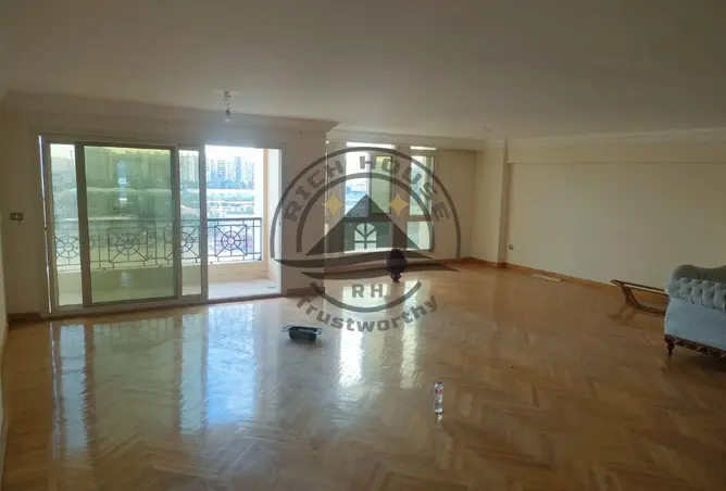 111621484 - Property Image 3