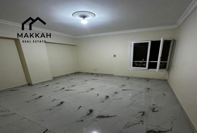 8684219 - Property Image 2