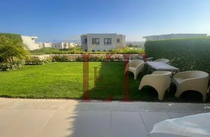 منزل مزدوج - 4 غرف نوم - 3 حمامات للايجار في أزهى - العين السخنة - السويس