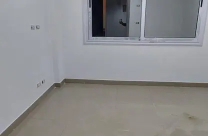 Clinic - 2 Bedrooms - 1 Bathroom for rent in V90 - North Teseen St. - The 5th Settlement - New Cairo City - Cairo