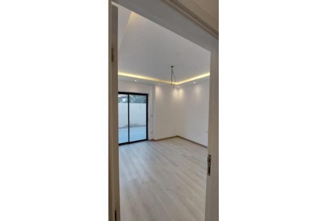 53987906 - Property Image 3