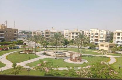 Apartment - 3 Bedrooms - 2 Bathrooms for sale in Beverly Hills Road - 17th District - Sheikh Zayed City - Giza
