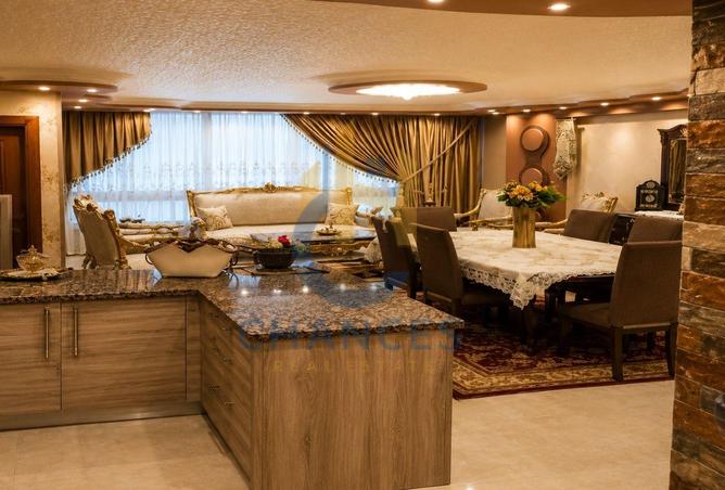 107121938 - Property Image 3
