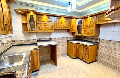 Apartment - 4 Bedrooms - 3 Bathrooms for rent in Shaarawy St. - Laurent - Hay Sharq - Alexandria